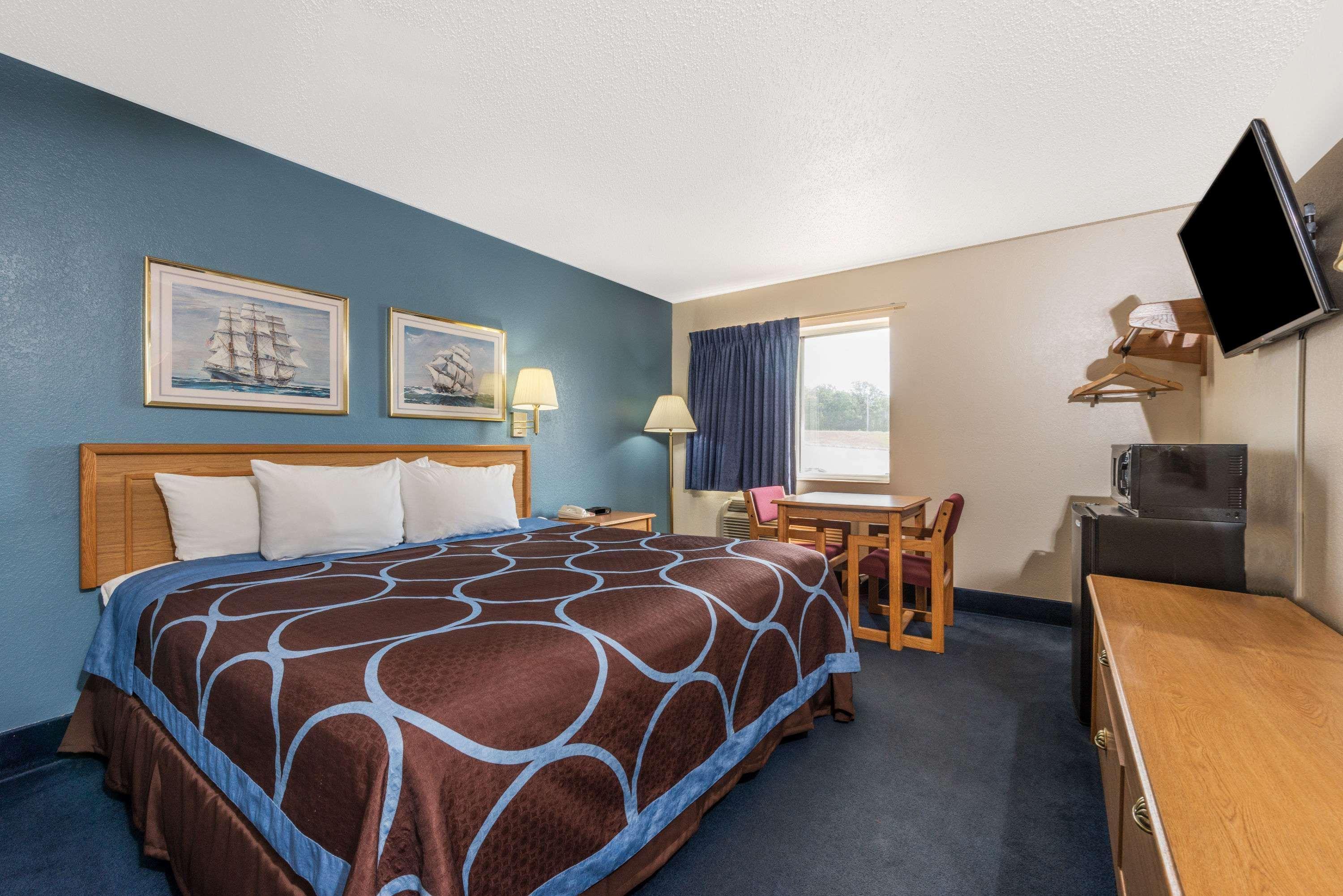 Super 8 By Wyndham 2* Potosi