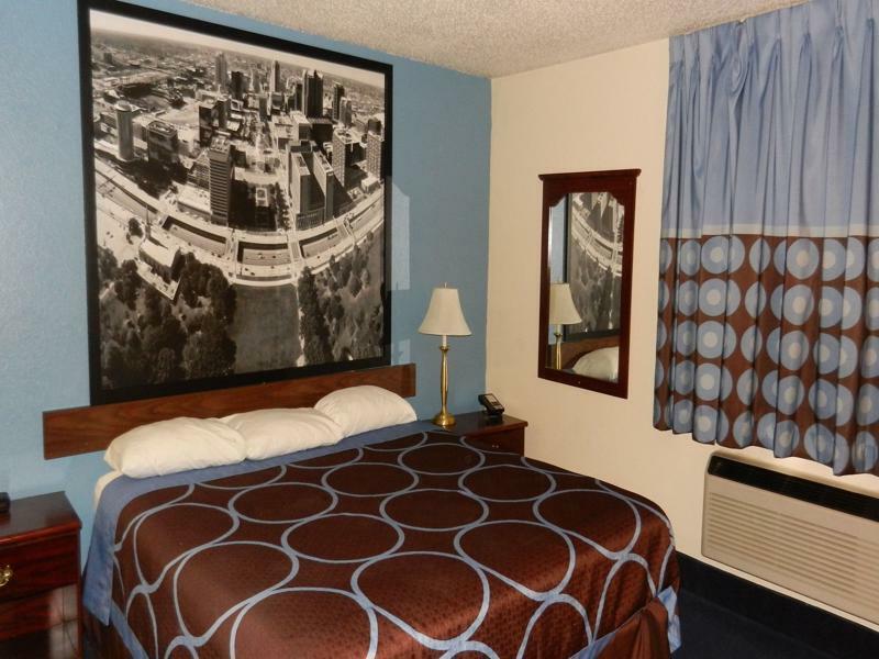 Hotel Super 8 By Wyndham 2*
